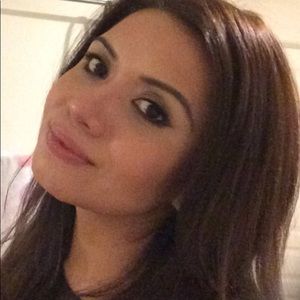 Meet your Posher, Gabby